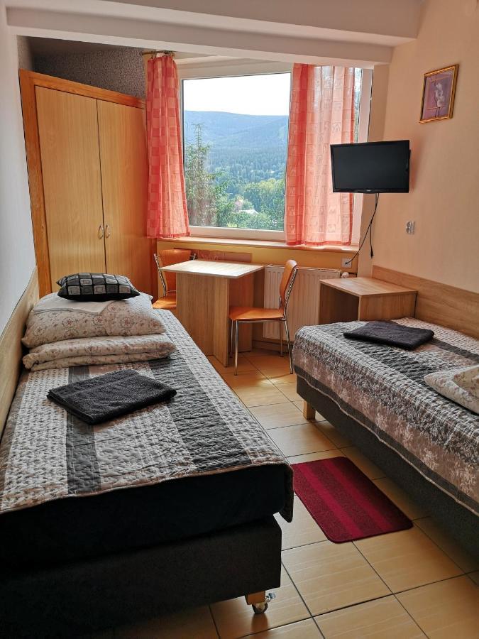 Willa Mona Bed and Breakfast Szklarska Poręba Exterior foto