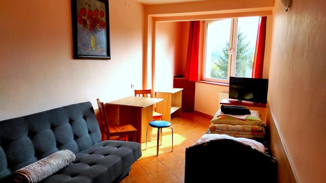 Willa Mona Bed and Breakfast Szklarska Poręba Exterior foto