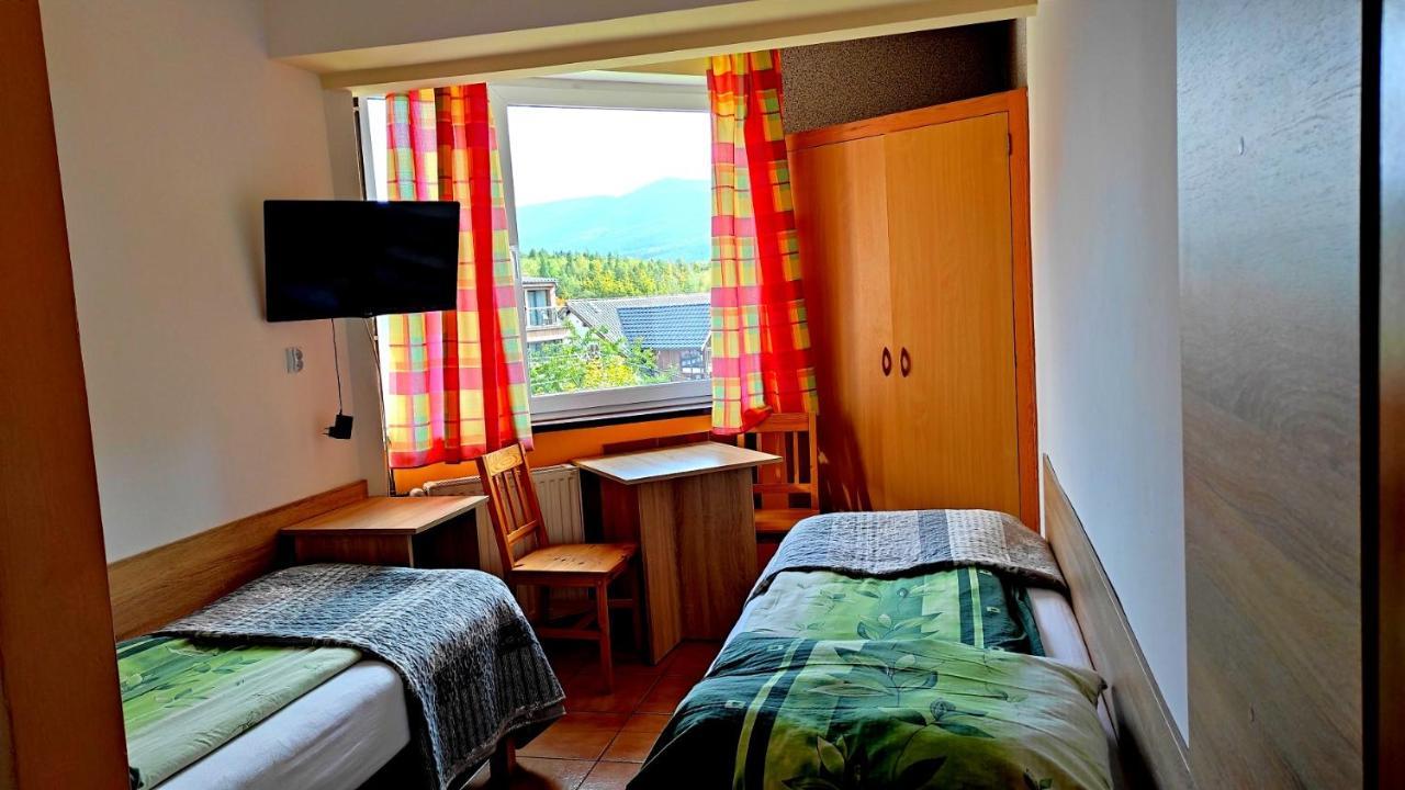Willa Mona Bed and Breakfast Szklarska Poręba Exterior foto